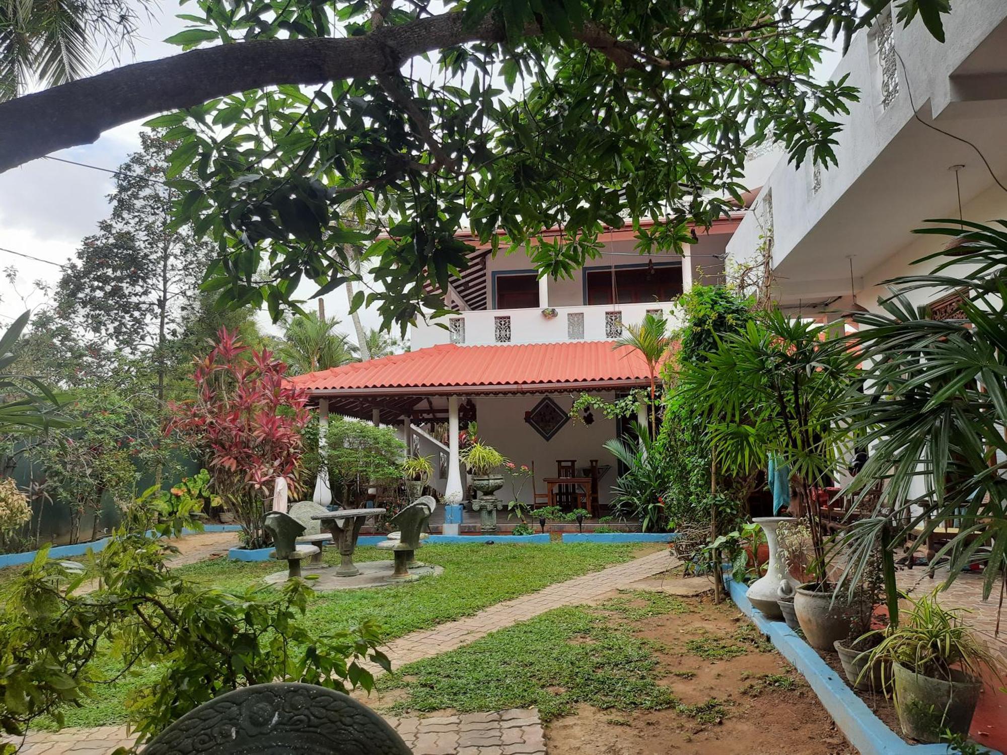 Guest House Basilea Beruwala Exterior foto